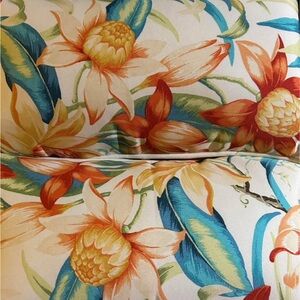 Pillow Perfect Floral Accent Pillows in tiger lily pattern 11 x 18 in/outdoor